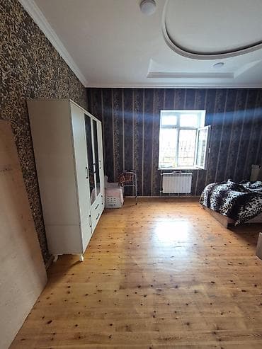 3 otaqlı heyet evleri: 4 otaqlı, 200 kv. m — 8