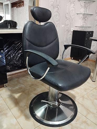 Peşəkar bərbər salon üçün kreslolar 
Yaxşı vəziyyətdə — 3