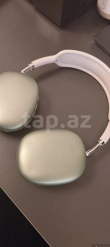 Məhsul: Qulaqüstü simsiz qulaqcıq Xüsusiyyətlər: - Aktiv səsboğma