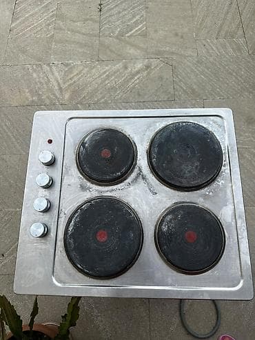 efba soba: Elektrik plitə – 4 gözlü, quraşdırılan tip - Marka: Idealux (lövhədə — 3