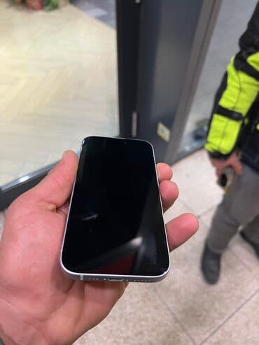 Fly: IPhone 15, 128 ГБ, Белый — 3