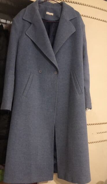 yeni geyim: Mavi rəngli uzun palto - Klassik dizayn: geniş qatlana bilən yaxalıq — 1