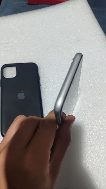 iphone xr 64 gb qiymeti: IPhone Xr, 128 GB, Ağ, Face ID, Simsiz şarj — 5