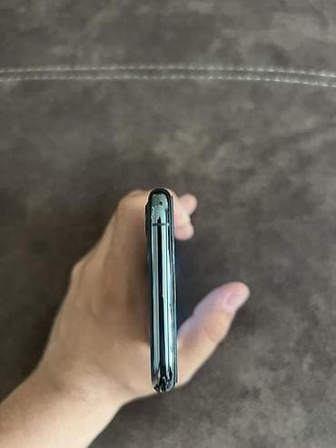 IPhone 11 Pro, Matte Midnight Green, Face ID — 1