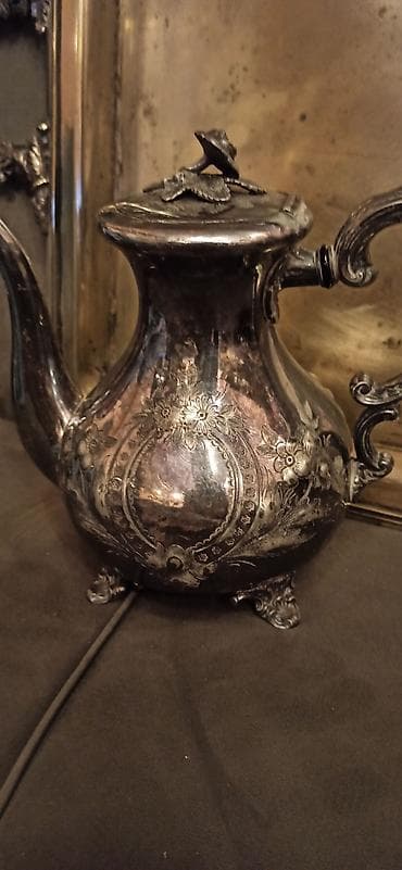 testir: Qədim əşyalar – alış və satış Куплю стариний веши любой Təsvir: - — 10