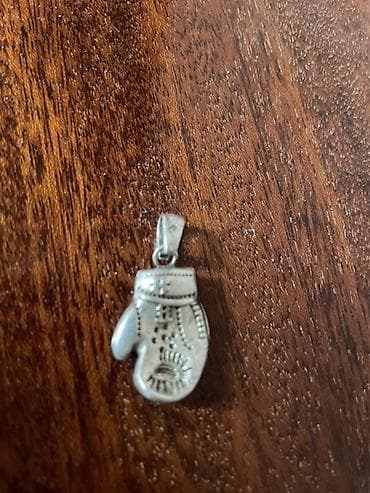 qlzl: Kulon, Qaşsız — 2