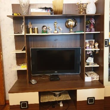 islenmis darvaza: TV stend — 1