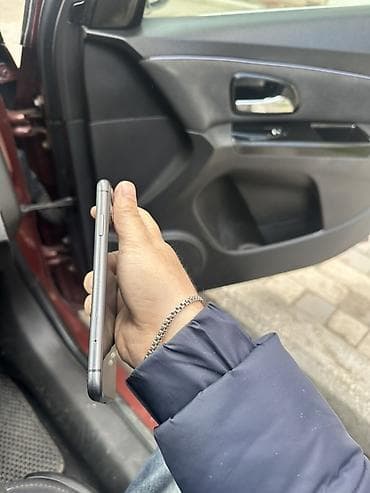 samsung tab 6: IPhone 11, Qara, Simsiz şarj, Face ID — 2