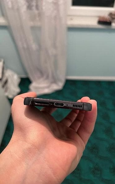 telfon 50 azn: Samsung Galaxy S23, 128 GB, rəng - Boz, Simsiz şarj — 6