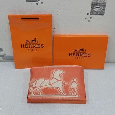 pul kiseleri: Hermes şərfi, xanımlar üçün, təzədir, keyfiyyətlidir. Model: Hermès — 5