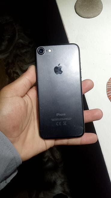 gta playstation 4: IPhone 7, Qara — 1