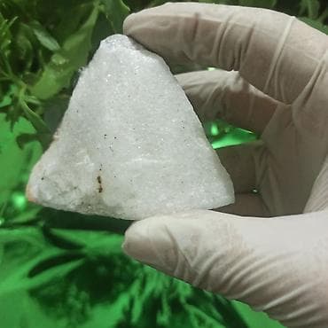 nerd sekilleri: Nadir Təbii Daş Satılır | Uv Floresan - Yaqut, Safir, Şpinel, Süd — 8