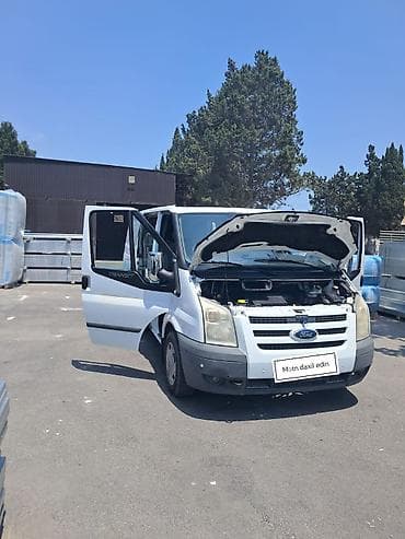 e39 hella stop: Ford Transit: 2.2 l | 2011 il 276800 km Universal — 2