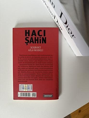 drakula kitabi: Məhsul: Kitab – “Xoşbəxt Ailə Modeli” Müəllif: Hacı Şahin Nəşr: II — 2