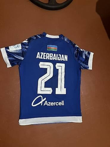 Futbolkalar: Azerbaycan milli komandasının rəsmi üslubunda idman köynəyi - Rəng — 1