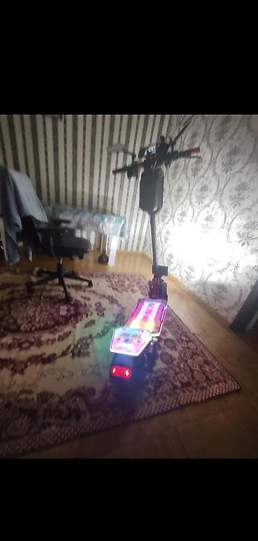Elektrik skuter – güclü və işıqlı şəhər/nəqliyyat həlli - Yüksək