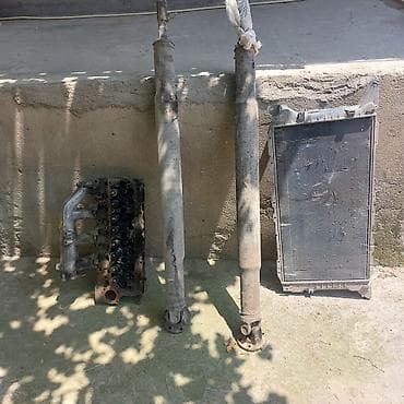 e60 m5 disk: Avtomobil ehtiyat hissələri paketi Tərkib: - Silindr başlığı (klapan — 1