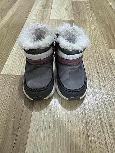 Rəng - Boz Çəkmələr, Ölçü: 20, Uniseks