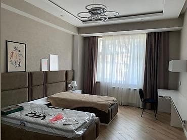 квартира 3 комнатная: İcarəyə verilir 3 otaqlı yeni tikili 135 m², Ağ şəhər q. Kateqoriya — 5