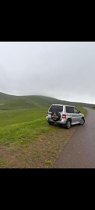 Nəqliyyat: Mitsubishi Pajero: 2 l | 2001 il 290000 km Ofrouder/SUV — 3