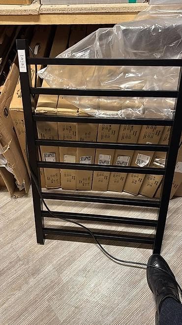 Elektrikli dəsmal/salfet qurutma asılqanı – divara söykənən tip