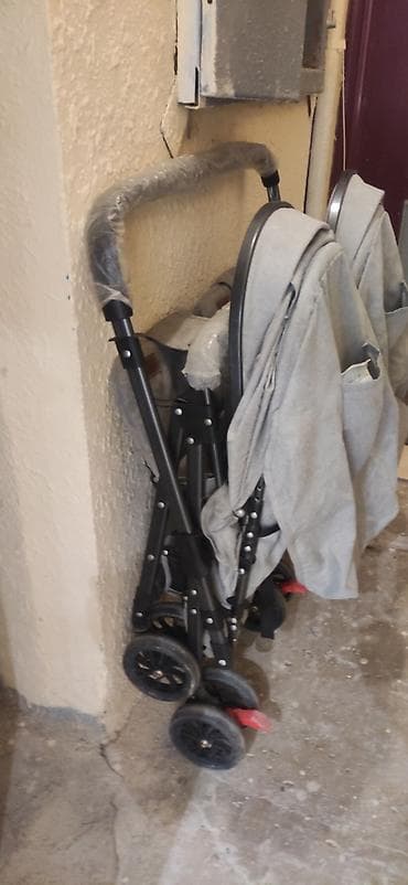 əkiz uşaq arabası: Əkizlər üçün araba — 10