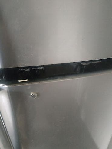 ipone 6 plus: LG iki qapılı soyuducu (üst kameralar – dondurucu, alt kameralar – — 4