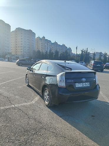 maş: Toyota Prius: 1.8 l | 2010 il Hetçbek — 8