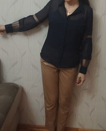 Qadın köynəyi – qara rəngdə, yarı-shaffaf şifon materialdan. - Klassik lalafo.az -da Qadın köynəyi – qara rəngdə, yarı-shaffaf şifon materialdan. - Klassik