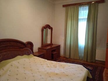 ismayil hidayetzade kucesi 130: 8 noyabr metrosunun yaxınlığında kərpəz hospitalina yaxın 4 mertebeli — 4