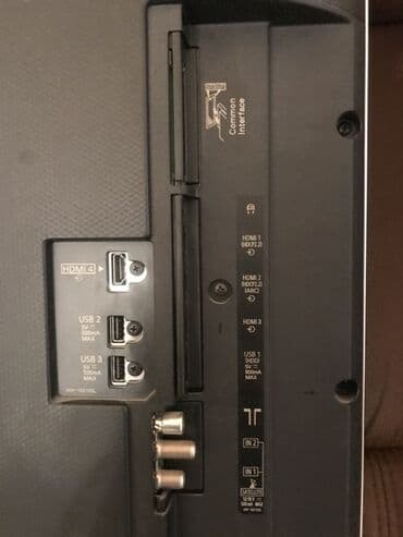 plazma smart tv: Panasonic Smart TV – iri diaqonallı, nazik çərçivəli divara montaj — 15