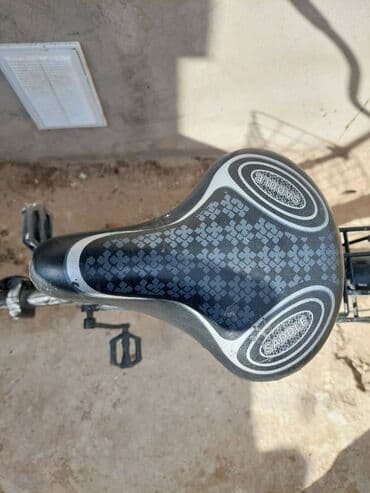 oğlan üçün velosiped: İşlənmiş Şəhər velosipedi 26", sürətlərin sayı: 1, Ünvandan götürmə — 3