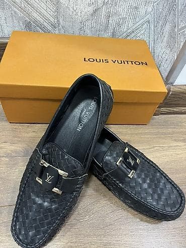 Ayaqqabılar: 150 manata alınıb 80 manata satılır .Az işlənmişdi Louis Vuitton kişi — 1