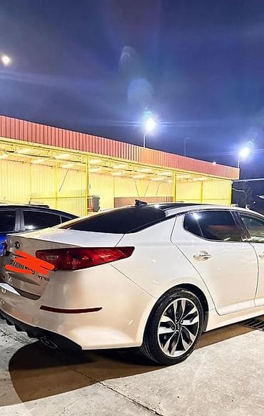 Kia Optima: 1.5 l | 2015 il Sedan