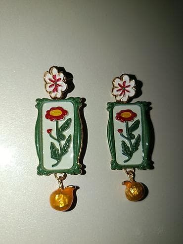 gun eynəyi: Sırğa, Ünvandan götürmə — 1