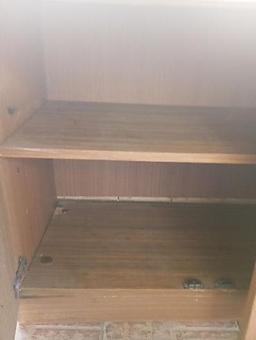 koc sebebiyle: Bina evindən söküntü formada gəlib köçlğ bağlı .Əlavə hissələridə var — 2