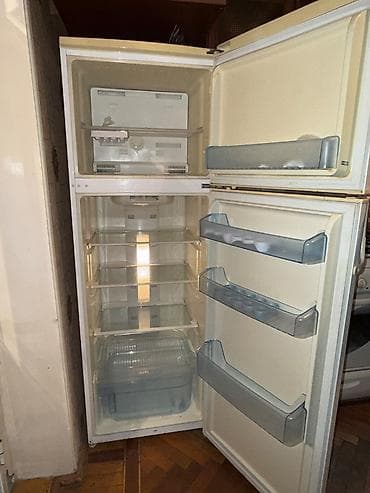 arctic air klima: 2 qapılı Beko Soyuducu Satılır, rəng - Ağ — 4