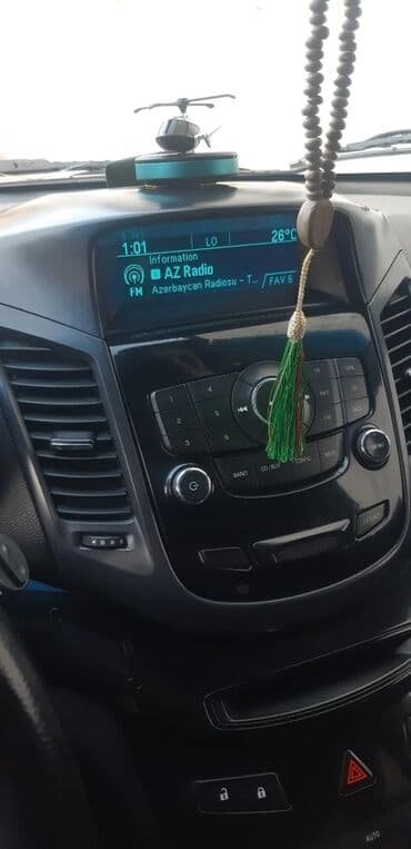 chevrolet malibu qiymeti: Chevrolet Orlando: 1.8 l | 2012 il 146000 km Van/Minivan — 14