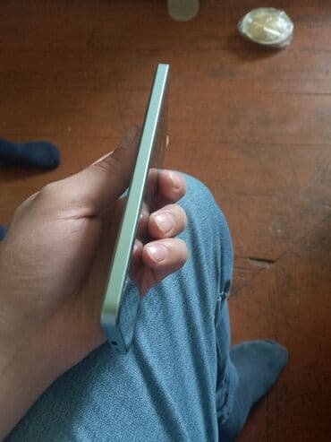 f6: Poco F6, rəng - Yaşıl, Sensor — 4