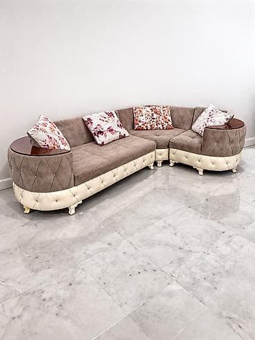 ucuz divan satilir: Ra.Künc divan satılır. Qiymət 350 azn Ölçüləri: 2.60 m × 1.78 m — 1