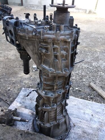 Sükan hissəsi: Mitsubishi l200 2018 ci il. suretler qutusu razdatka ile,real — 2