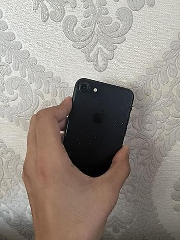 iphone 8 plus 256 gb ikinci el: IPhone 7, 32 GB, Qara, Barmaq izi — 3