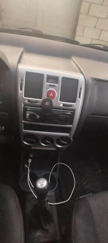 islenmis avtomobiller: Hyundai Getz: 1.5 l | 2006 il Hetçbek — 5