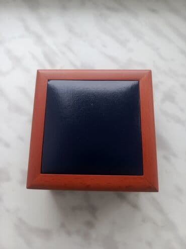 kisi geyimleri kurtkalar: Наручные часы, цвет - Черный — 2