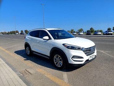 ravon 2: Hyundai Tucson: 2 l | 2017 il Krossover — 2