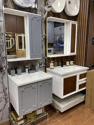 qapi dekoru: Hamam mebeli dəsti – güzgülü şkaf və quraşdırılmış çanaqlı tumbalar - — 5