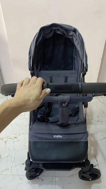 Столы для кормления: Классическая прогулочная коляска, Kidilo — 3