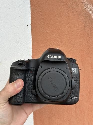 canon 450d: 50-60k proberg . Təzə kimi mark 3 . İdeal vəziyyətdə . 2 compact cart — 2