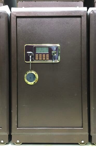 pul yığmaq üçün kassa: ⚡️hundurluk 80 ⚡️Derinlik 45 ⚡️eni 48 ⚡️seyf iki acar ve kodile — 1