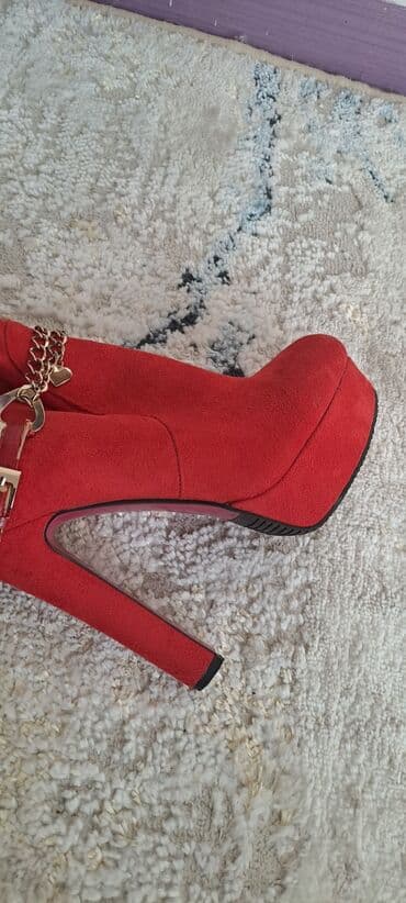 lak çəkmələr: Ölçü: 38, rəng - Qırmızı, Yeni — 4